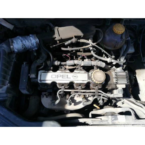 opel corsa b del año 1993