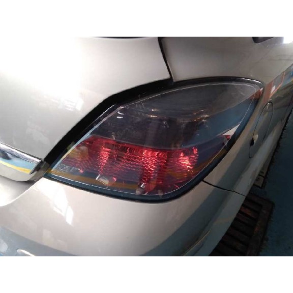 opel astra gtc del año 2005