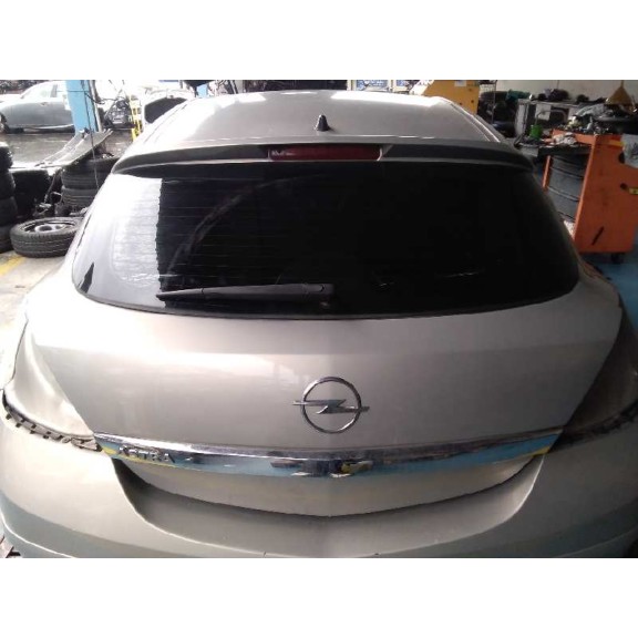 opel astra gtc del año 2005