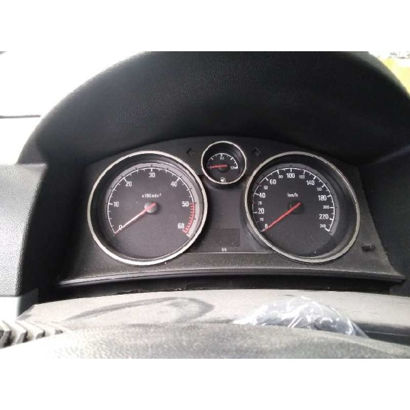 opel astra gtc del año 2005