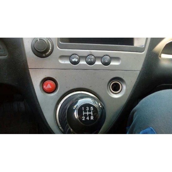 honda civic berlina 5 (eu7/8) del año 2002