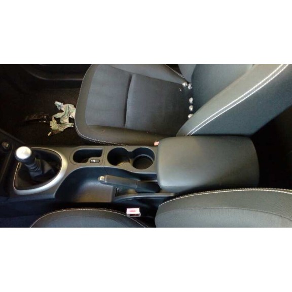 nissan qashqai (j10) del año 2011