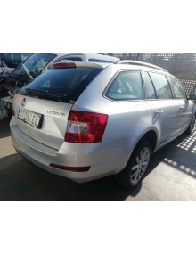 skoda octavia combi (5e5) del año 2014