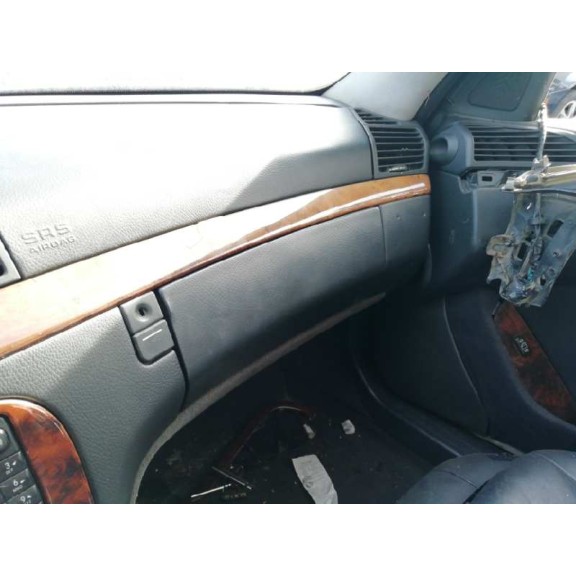 mercedes-benz clase s (w220) berlina del año 2001