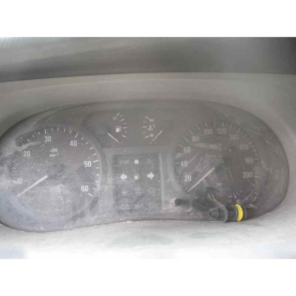 opel vivaro del año 2004