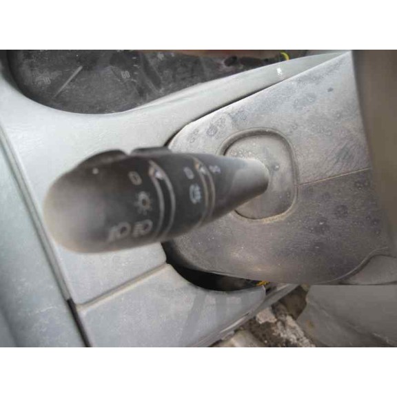 opel vivaro del año 2004