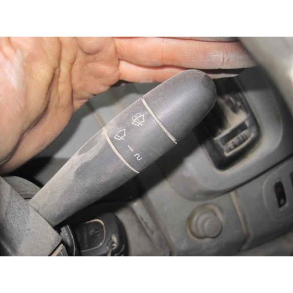 opel vivaro del año 2004