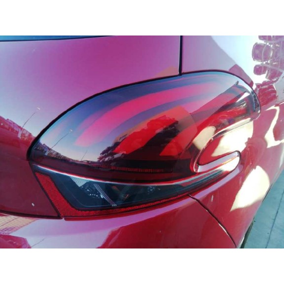 peugeot 208 del año 2017