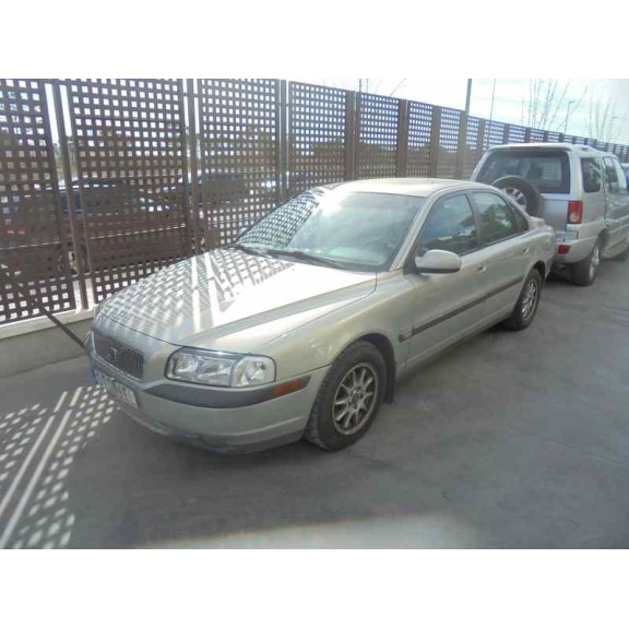 volvo s80 berlina del año 2000