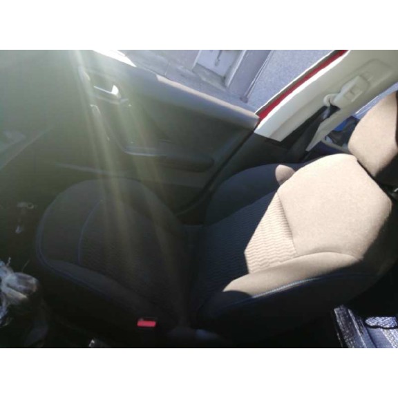 peugeot 208 del año 2017