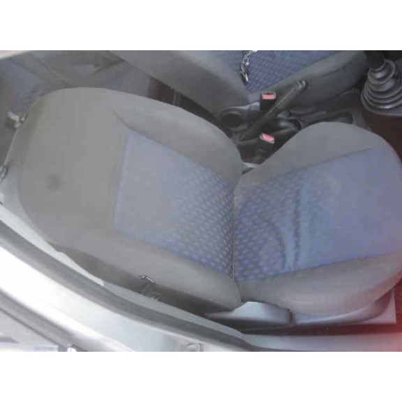 ford fiesta (cbk) del año 2003