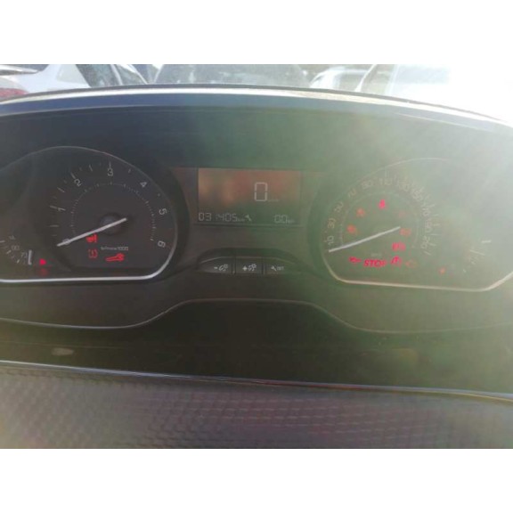 peugeot 208 del año 2017