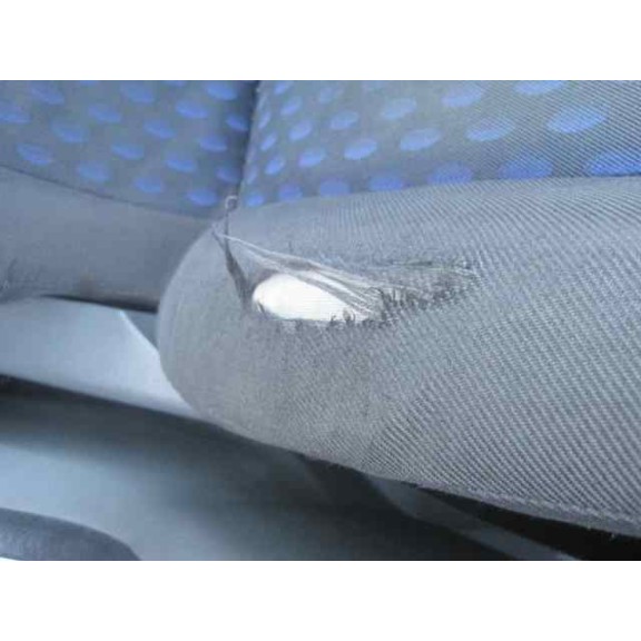 ford fiesta (cbk) del año 2003