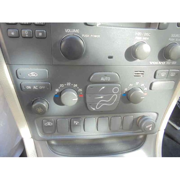 volvo s80 berlina del año 2000