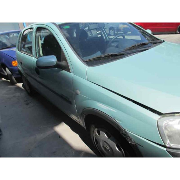 opel corsa c del año 2001