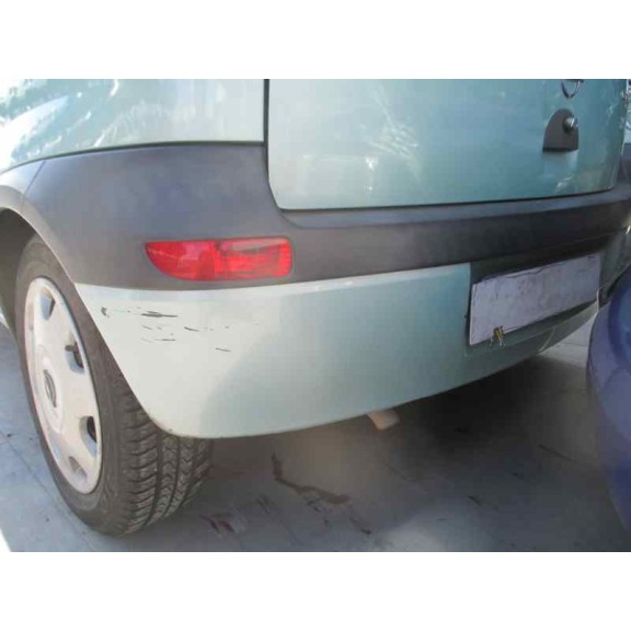 opel corsa c del año 2001