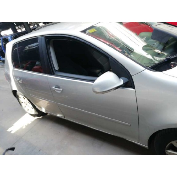 volkswagen golf v berlina (1k1) del año 2005