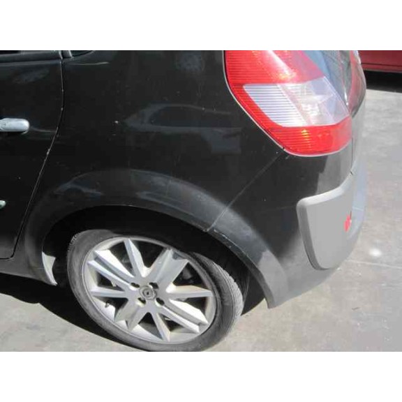 renault scenic ii del año 1950