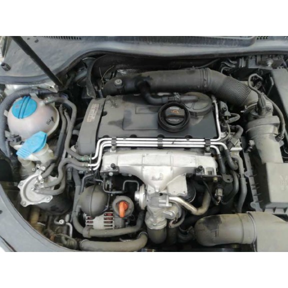 volkswagen golf v berlina (1k1) del año 2005