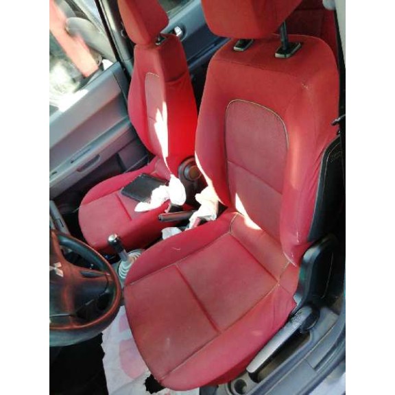 mitsubishi colt berlina 5 (z30a) del año 2006