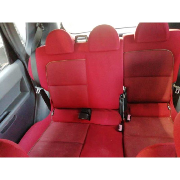 mitsubishi colt berlina 5 (z30a) del año 2006