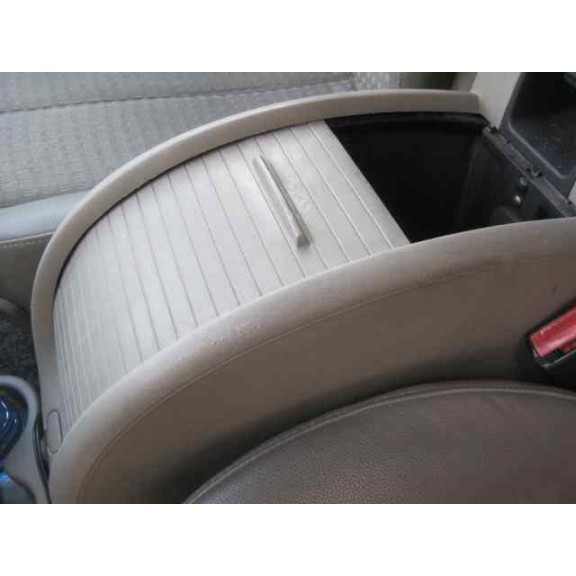 renault scenic ii del año 1950