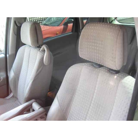 renault scenic ii del año 1950