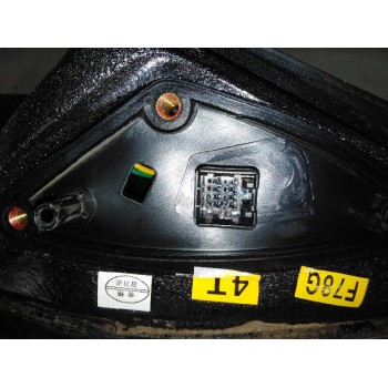 Recambio de retrovisor izquierdo para kia rio ls berlina referencia OEM IAM  ELECTRICO 3 PIN AZUL