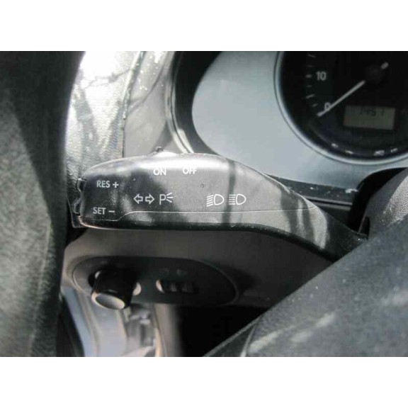 seat ibiza (6l1) del año 2006