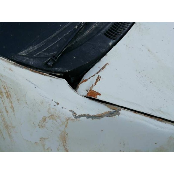 toyota auris del año 2012