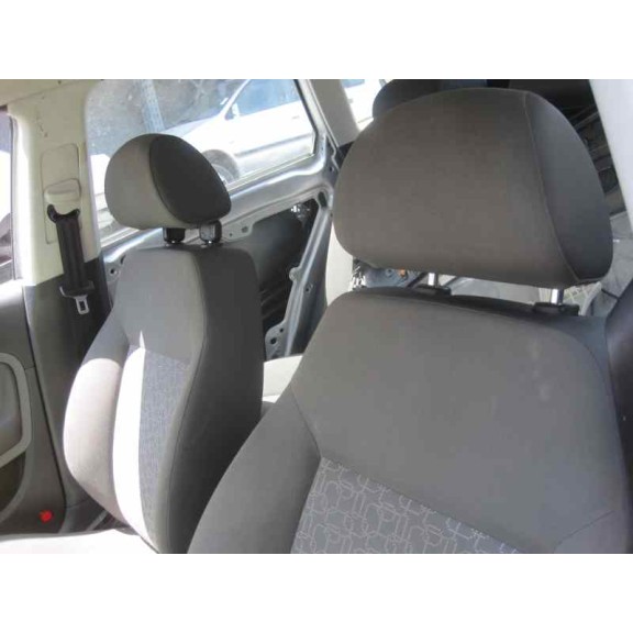 seat ibiza (6l1) del año 2006