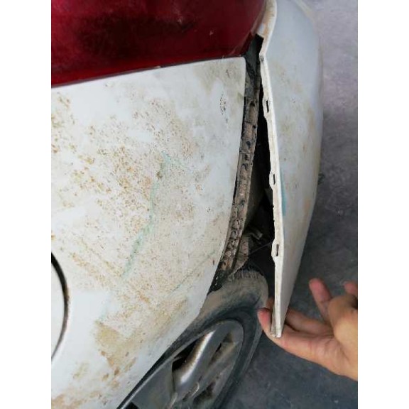 toyota auris del año 2012