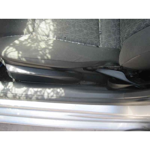 seat ibiza (6l1) del año 2006