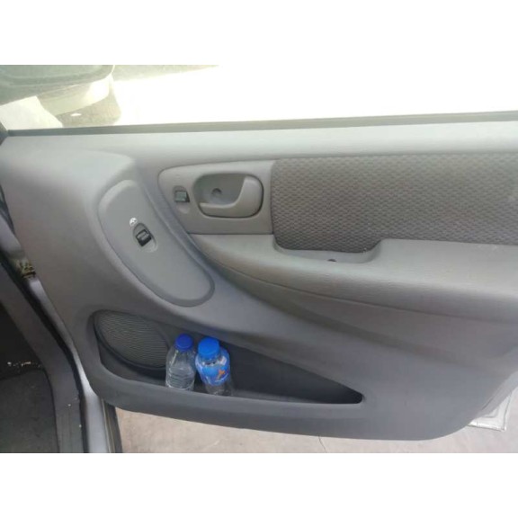 chrysler voyager (rg) del año 2005