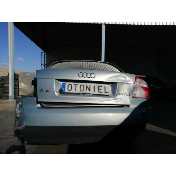 audi a4 berlina (8e) del año 2001