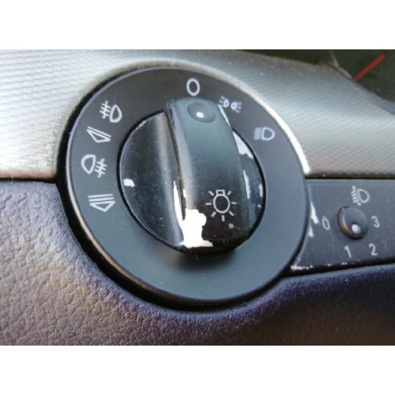 audi a4 berlina (8e) del año 2001