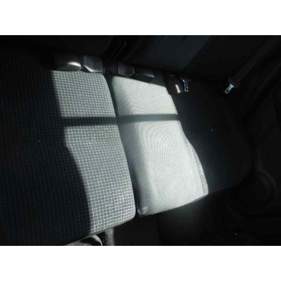 suzuki swift berlina (mz) del año 2005