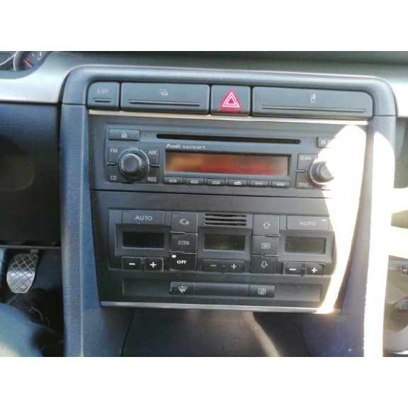 audi a4 berlina (8e) del año 2001