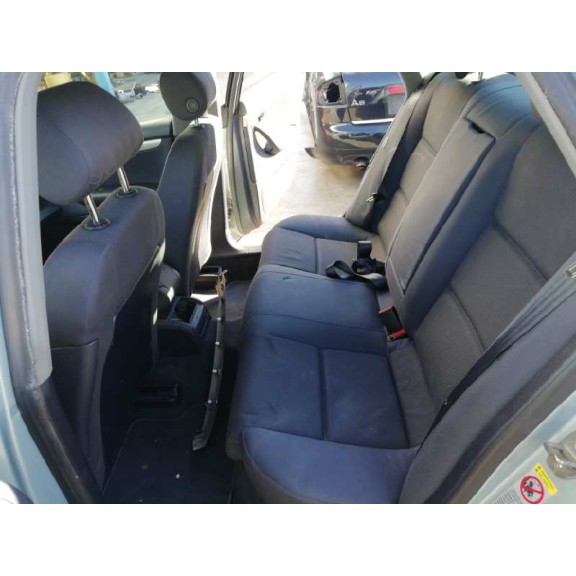 audi a4 berlina (8e) del año 2001