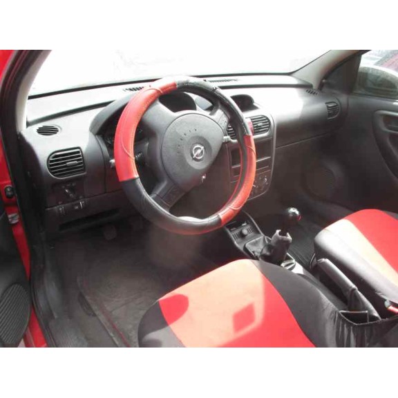 opel corsa c del año 2003