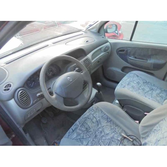 renault scenic (ja..) del año 2001