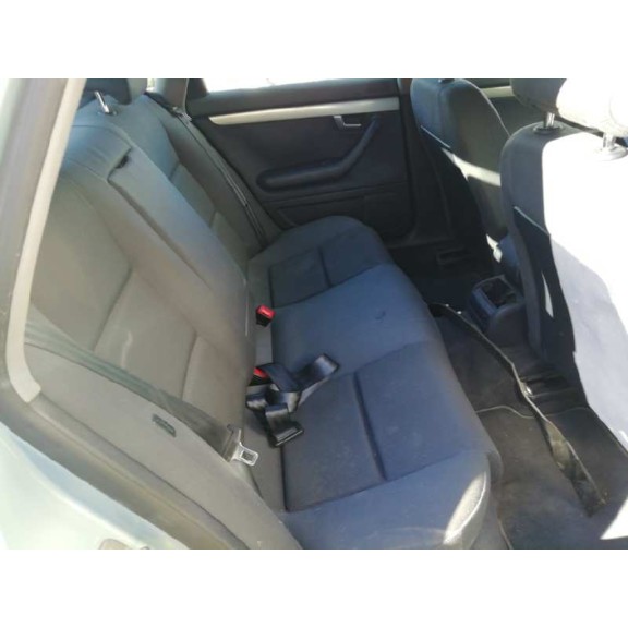 audi a4 berlina (8e) del año 2001