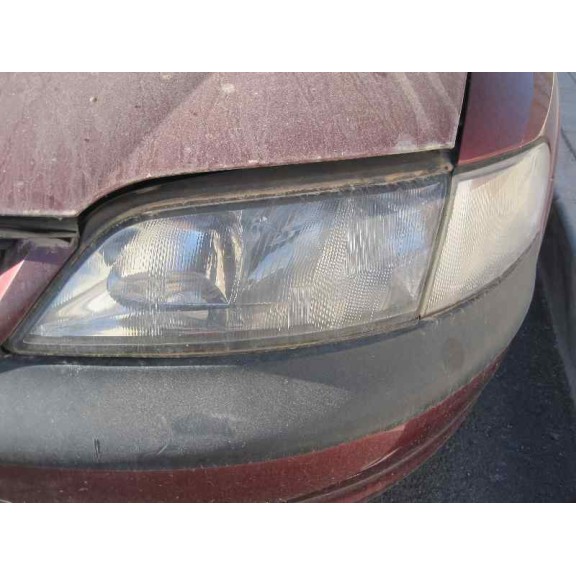 opel vectra b berlina del año 1997