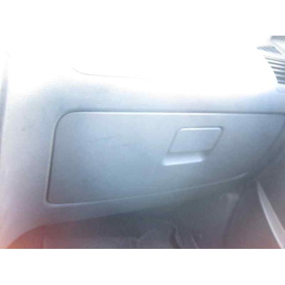 seat ibiza (6k1) del año 2001