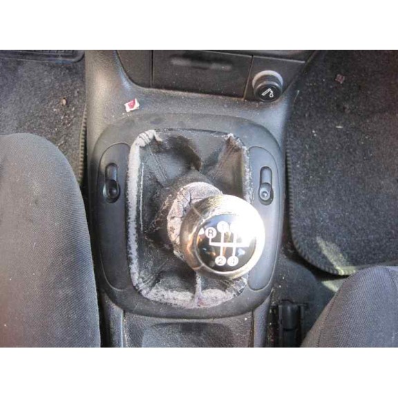 opel vectra b berlina del año 1997