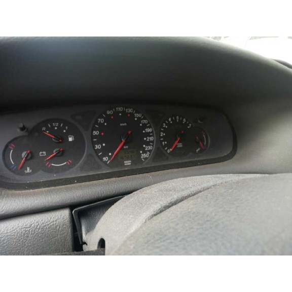 citroën c5 berlina del año 2003