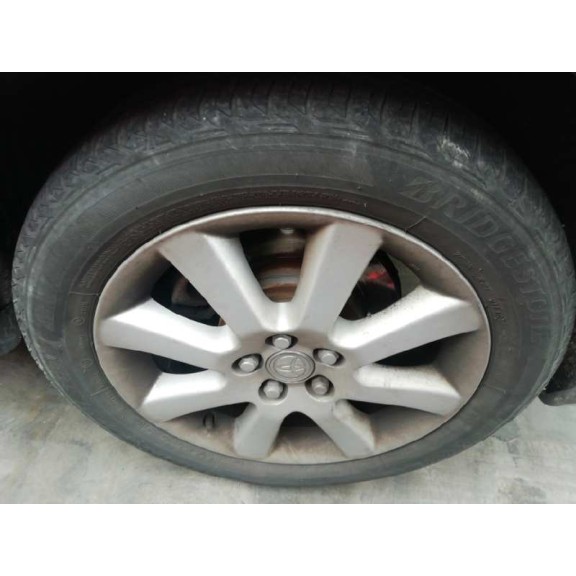 toyota avensis berlina (t25) del año 2007