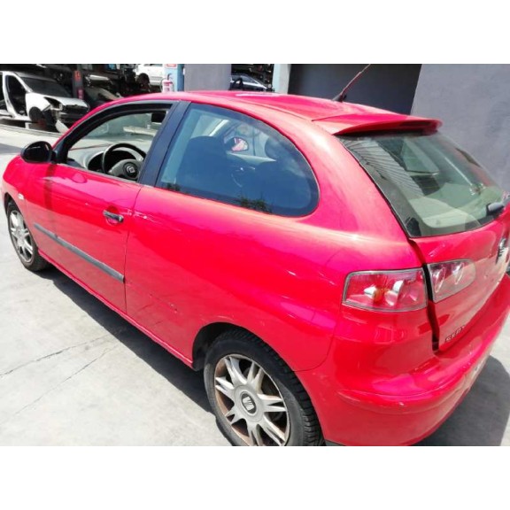 seat ibiza (6l1) del año 2004