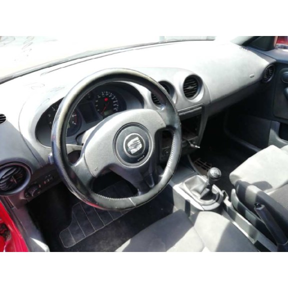 seat ibiza (6l1) del año 2004