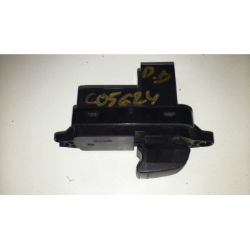 MANDO ELEVALUNAS DELANTERO DERECHO 